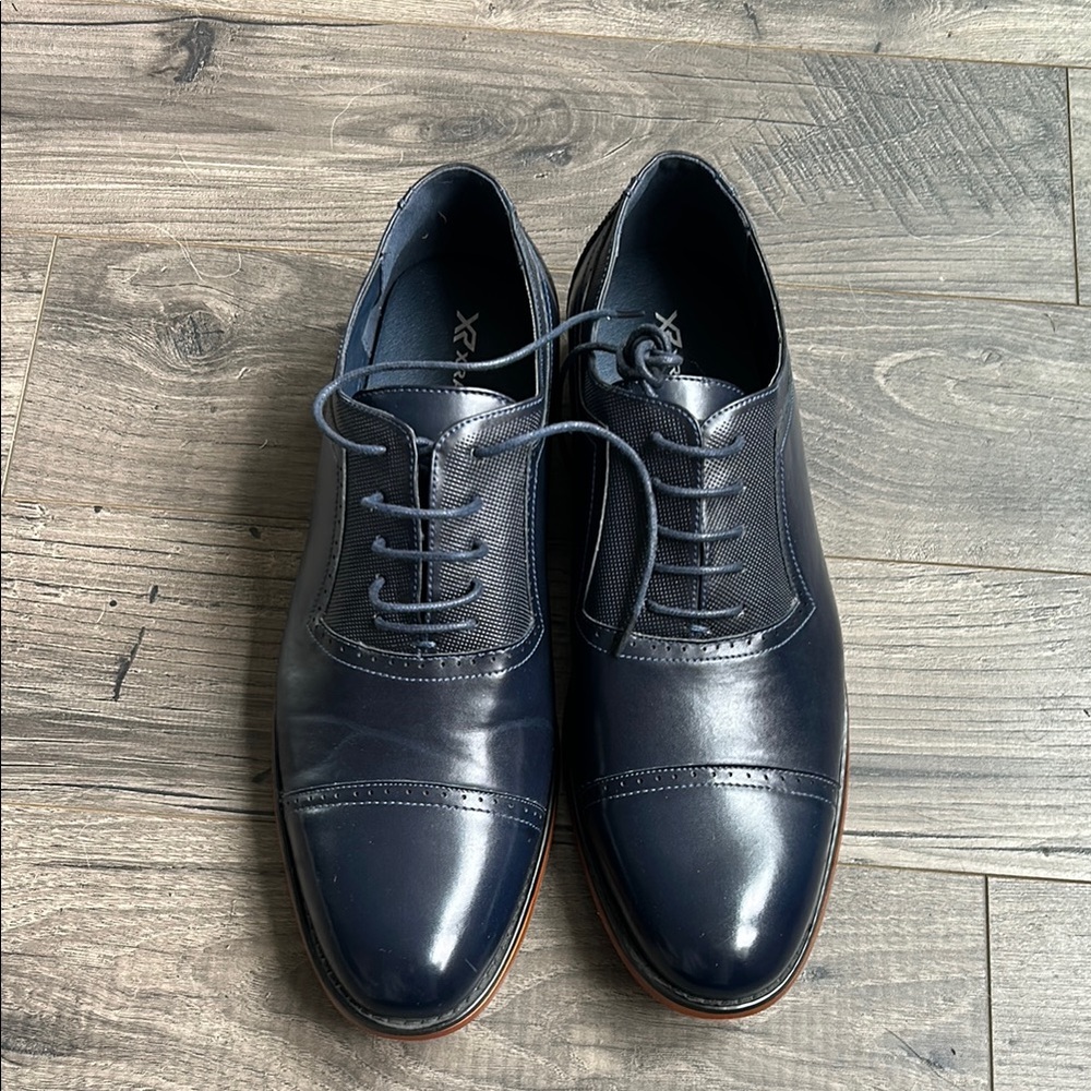Men's Classic Navy Blue Oxford Shoes